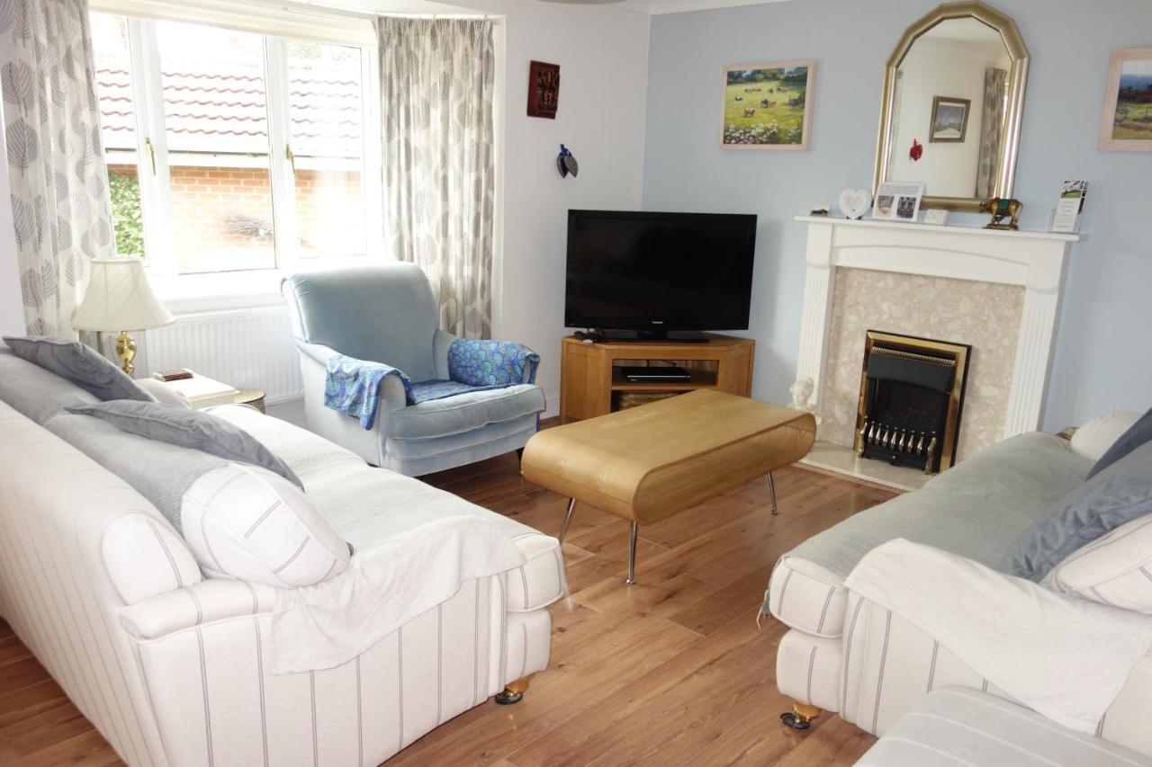 'Spirit Of Avalon' Four Bedrooms, 500 Metres To Town Centre غلاستونبري المظهر الخارجي الصورة